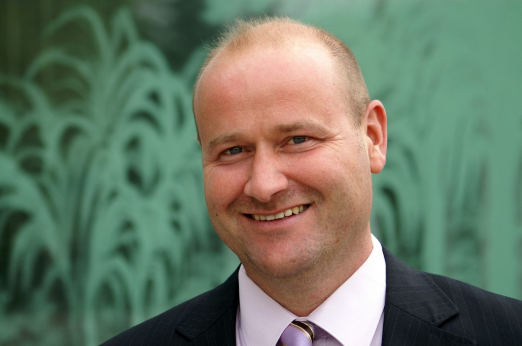 Chief Happiness Officer Antonio Philips Chief Happiness Officer Antonio Philips